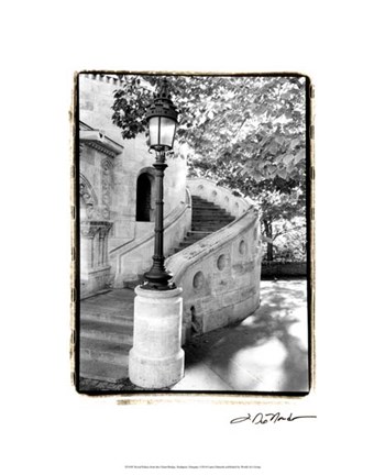 Framed Royal Palace from the Chain Bridge Print