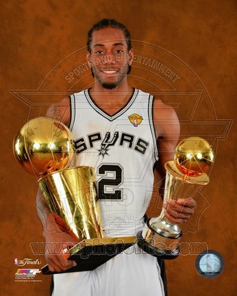 Spurs' Leonard wins NBA Finals MVP[1]