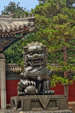 Framed Lion statue, Forbidden City, Beijing, China Print