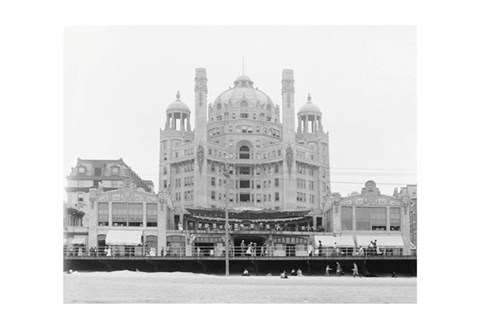 Framed Atlantic City&#39;s Marlborough-Blenheim Hotel, ca. 1908 Print