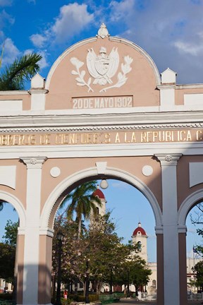 Framed Cuba, Parque Jose Marti, Close up of Arco de Triunfo Print