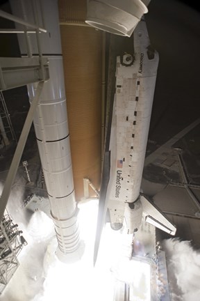 Framed Space shuttle Discovery lifts off from Launch Pad 39A Print