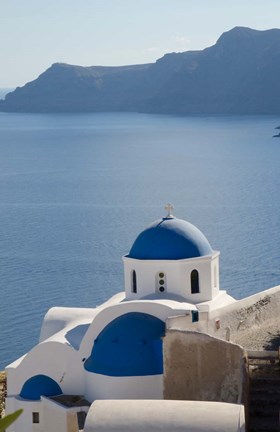 Framed Blue church dome, Oia, Santorini, Greece Print