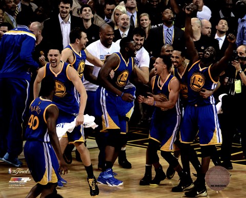 Framed Golden State Warriors celebrate winning Game 6 of the 2015 NBA Finals Print