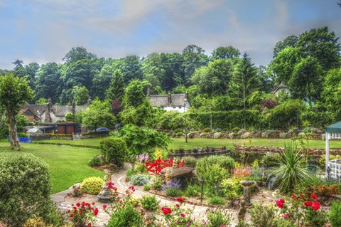 Framed Garden 1 Print