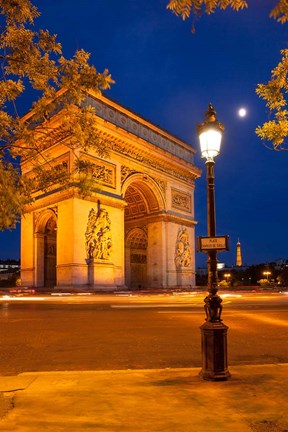 Framed Twilight at Arch de Triomphe, France Print