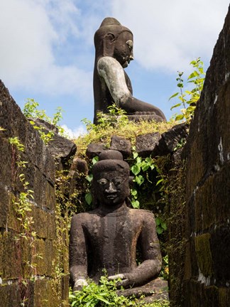 Framed Buddha statues at Koe Thaung Temple, Myanmar Print