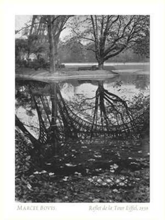 Framed Reflet de la Tour Eiffel, 1939 Print