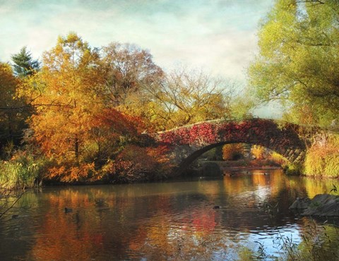 Framed Gapstow Bridge In Autumn Print