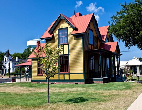 Framed Tennessee Williams Home, Columbus, Mississippi Print