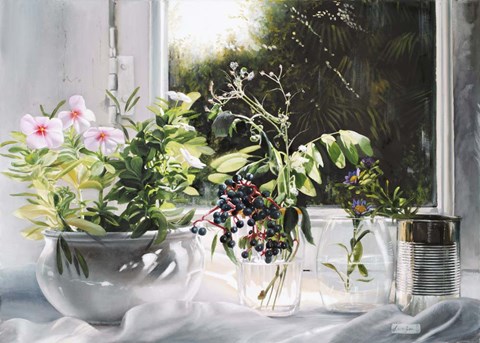 Framed Bacche Blu e Fiori di Vetro Print