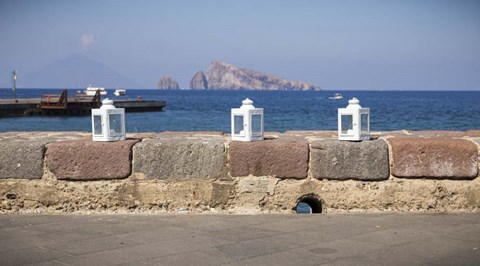 Framed Three Lamps Print