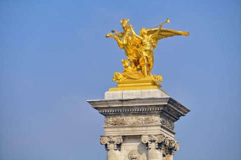 Framed Golden Fame Statue On Pont Alexandre III - I Print