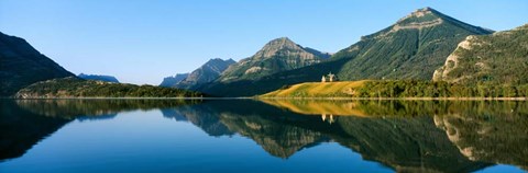Framed Prince of Wales Hotel in Waterton Lakes National Park, Alberta, Canada Print