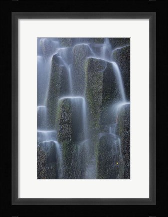 Framed Uwaterfalls Over Basalt Columns, Oregon Print