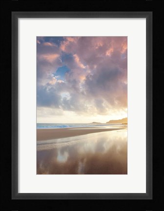 Framed Secret Beach Sunrise II Print