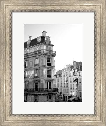 Framed Parisian Stroll I Print