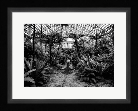 Framed Unconventional Womenscape #2, Jardin d'Hiver (BW) Print