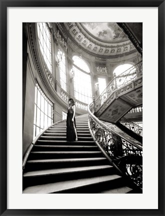 Framed Femme sur l&#39;escalier Print