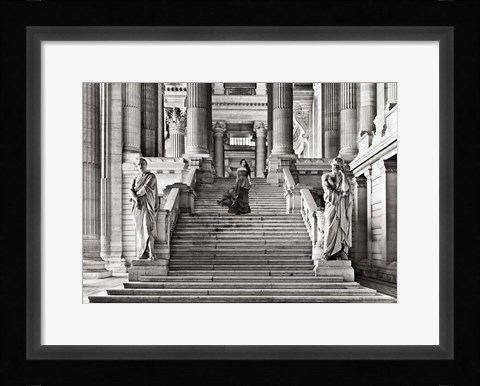 Framed Dame a l'escalier (BW) Print