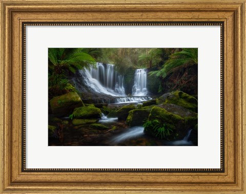 Framed Horseshoe Falls Print