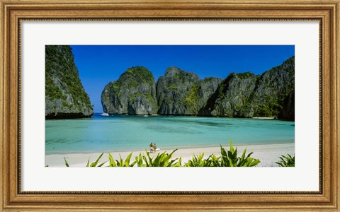 Framed Couple standing on the beach, Thailand Print