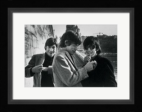 Framed Rolling Stones, relaxing in england Print