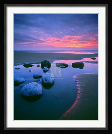 Framed Dunraven Bay Print