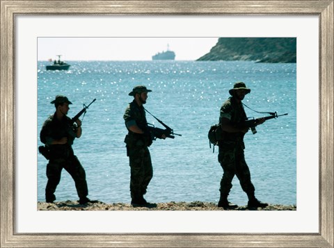 Framed U.S. Navy Special Forces (S.E.A.L.) Team Patroling Beach Print