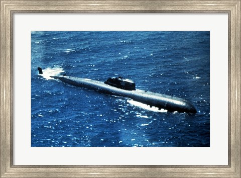 Framed Soviet Victor 1 Class Nuclear-Powered Attack Submarine Print