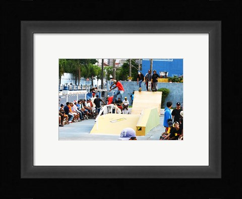 Framed Pista de Skate em poa sao Paulo Brasil Print