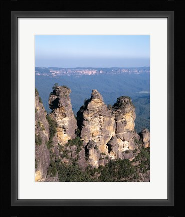Framed High angle view of rock formations, Three Sisters, Blue Mountains National Park, Katoomba, Australia Print