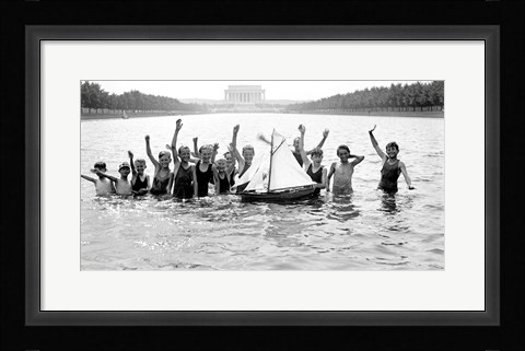Framed Lincoln Memorial with children in the reflecting pool Print