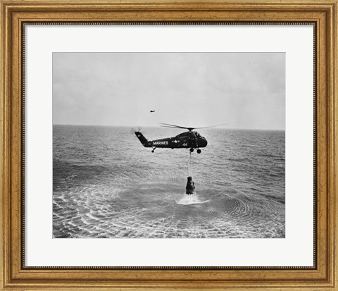 Framed Marine helicopter lifting the astronaut spacecraft out of the Ocean Print