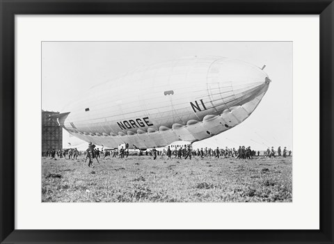 Framed Norge Blimp Closeup Print