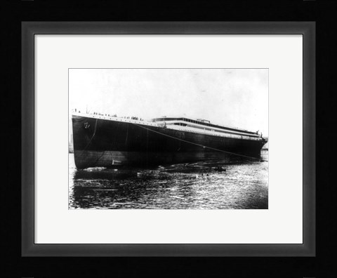 Framed Titanic photograph Print
