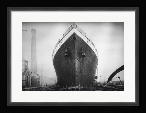 Framed Titanic at the Thompson Graving Dock Print