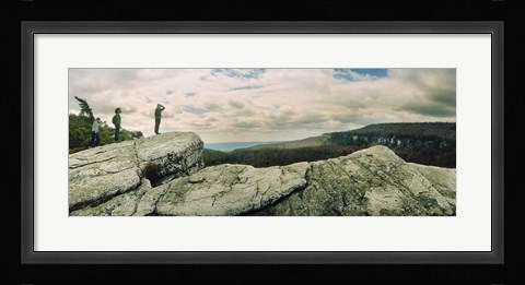 Framed Hikers on flat boulders at Gertrude's Nose hiking trail in Minnewaska State Park, Catskill Mountains, New York State, USA Print