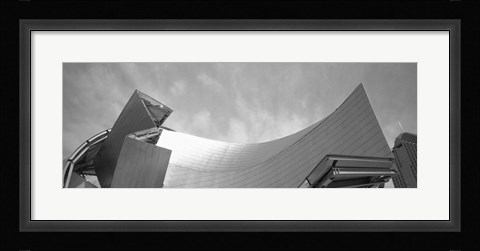 Framed Low Angle View Of A Building, Millennium Park, Chicago, Illinois, USA Print