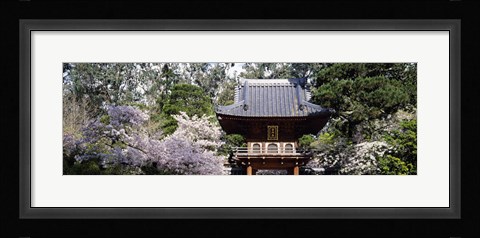 Framed Low angle view of entrance of a park, Japanese Tea Garden, Golden Gate Park, San Francisco, California, USA Print