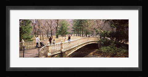 Framed Group of people walking on an arch bridge, Central Park, Manhattan, New York City, New York State, USA Print
