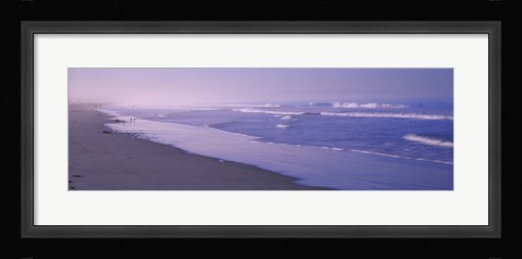 Framed Surf on the beach, Santa Monica, Los Angeles County, California, USA Print