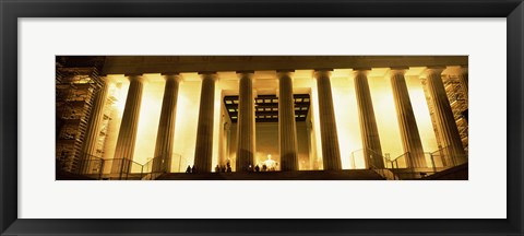 Framed Columns surrounding a memorial, Lincoln Memorial, Washington DC, USA Print