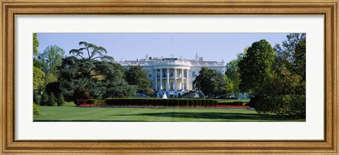 Framed Lawn in front of a government building, White House, Washington DC, USA Print