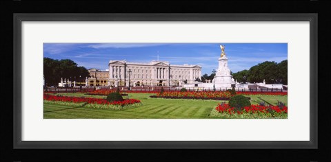 Framed Buckingham Palace, London, England, United Kingdom Print