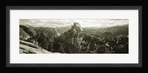 Framed USA, California, Yosemite National Park, Half Dome Print