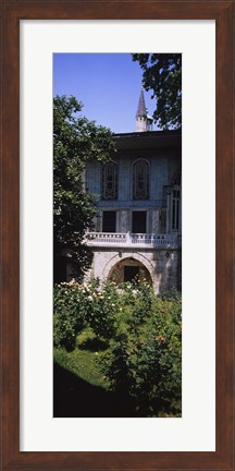 Framed Formal garden in front of a building, Baghdad Pavilion, Topkapi Palace, Istanbul, Turkey Print