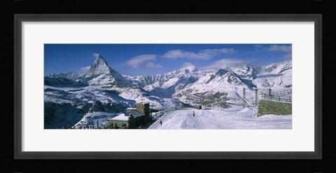 Framed Group of people skiing near a mountain, Matterhorn, Switzerland Print