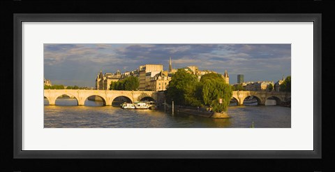 Framed Arch bridge over a river, Pont Neuf, Seine River, Isle de la Cite, Paris, Ile-de-France, France Print