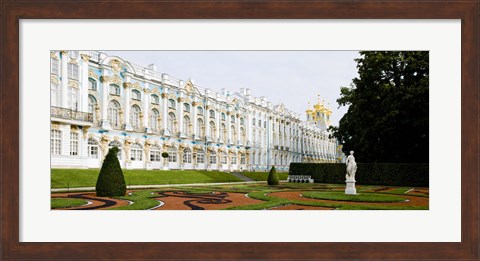 Framed Formal garden in front of a palace, Tsarskoe Selo, Catherine Palace, St. Petersburg, Russia Print